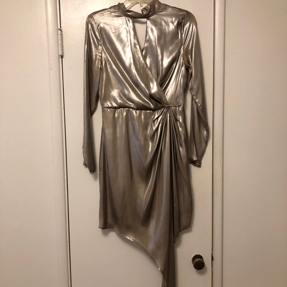 Glamorous UK metallic asymmetrical dress - Picture 2 of 3